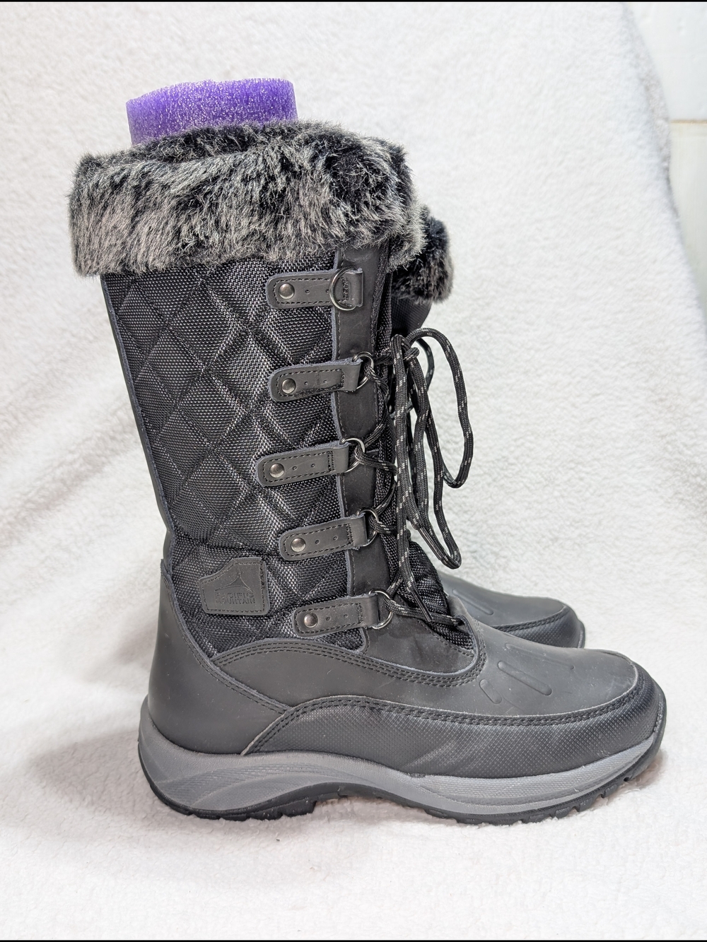 Pacific Mountain Women's 9 Whiteout Black Snow Boot Winter Waterproof Insulated